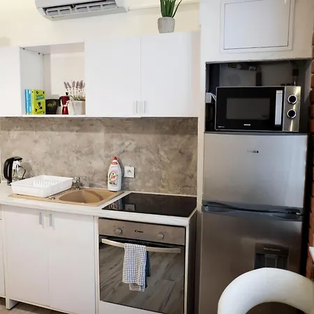 Appartement New Stylish Place For Couple